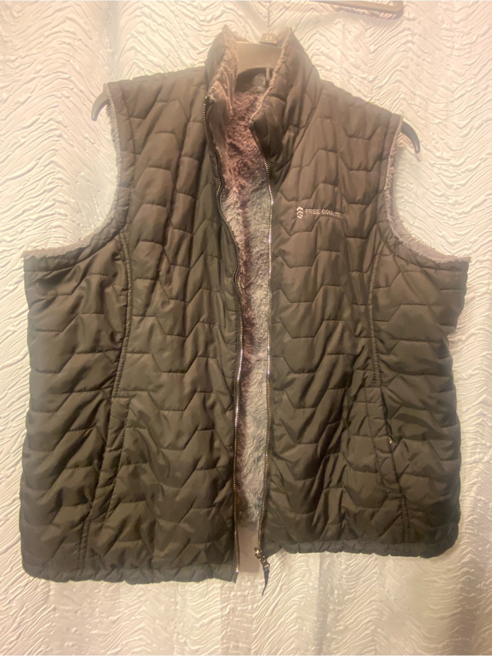 Free Country Black Quilted Reversible Faux-Fur Vest